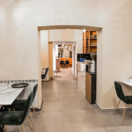 Calla Bella & Snack Bar