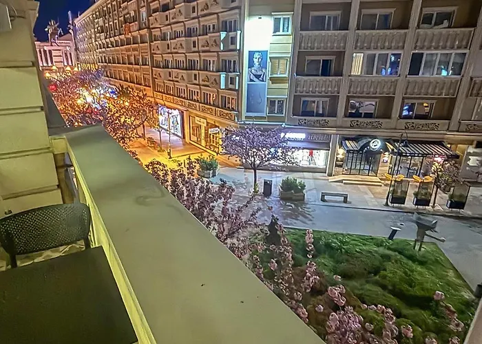 Calla Bella & Snack Bar